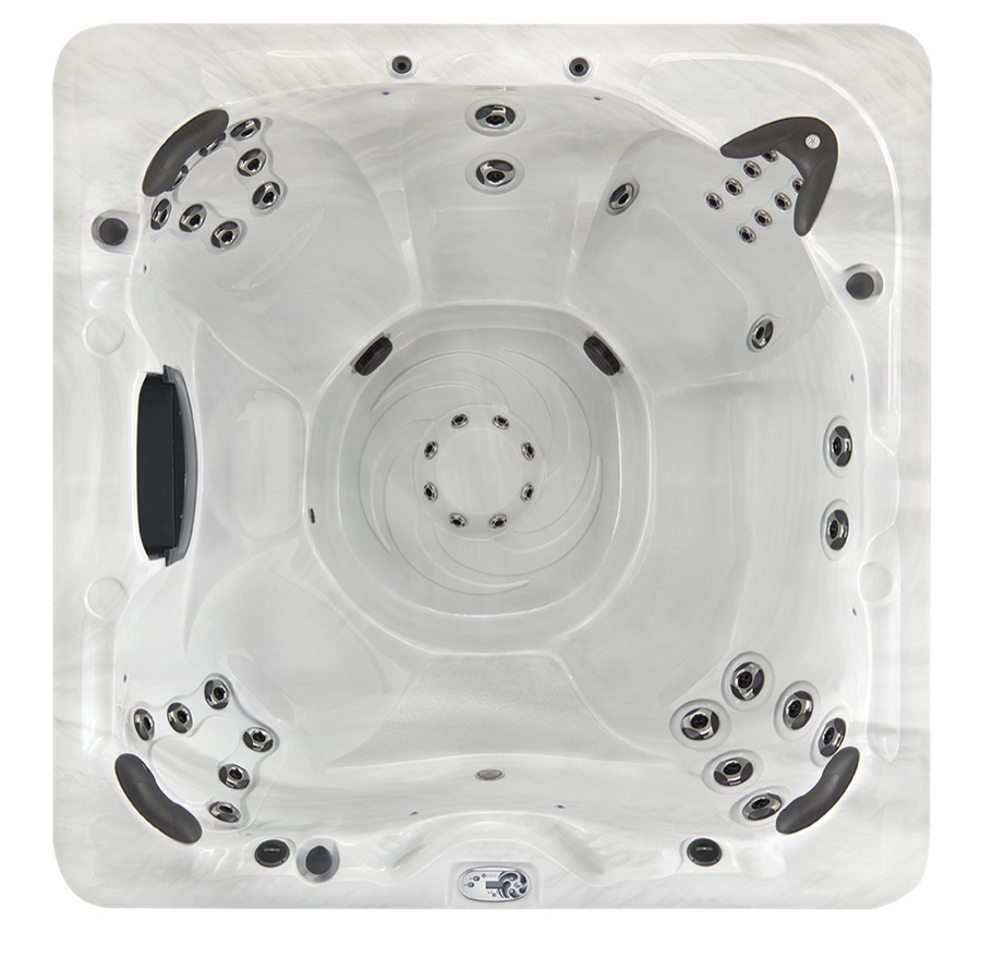 Maui 270, 7ft X 7ft hot tub