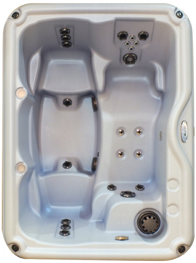 Stella SE hot tub