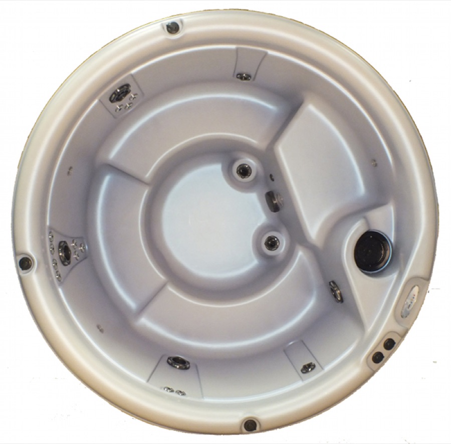 Warrior XL hot tub